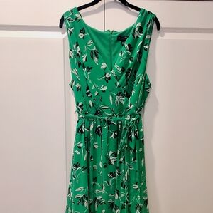 Jessica Howard Green Floral Midi Dress